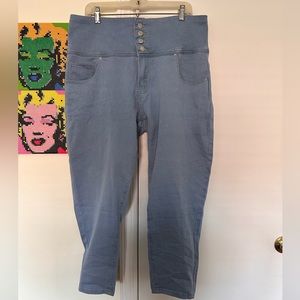 Light blue skinny jeans button fly